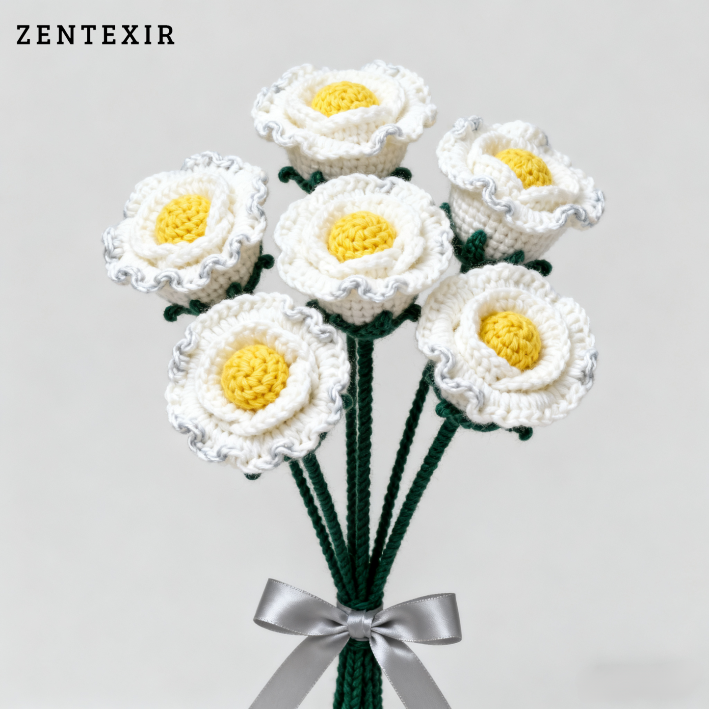 Handgestrickte Kunstblumen