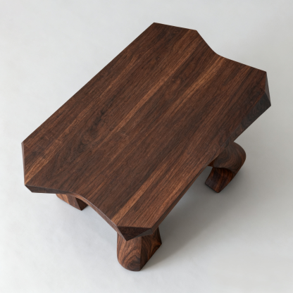 Wohnzimmertisch mit Fließenden Kurven