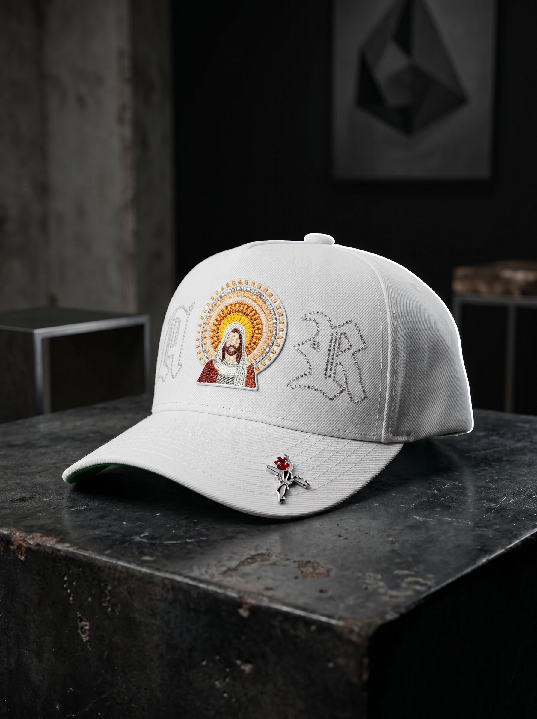 Christ Diamond Gothic