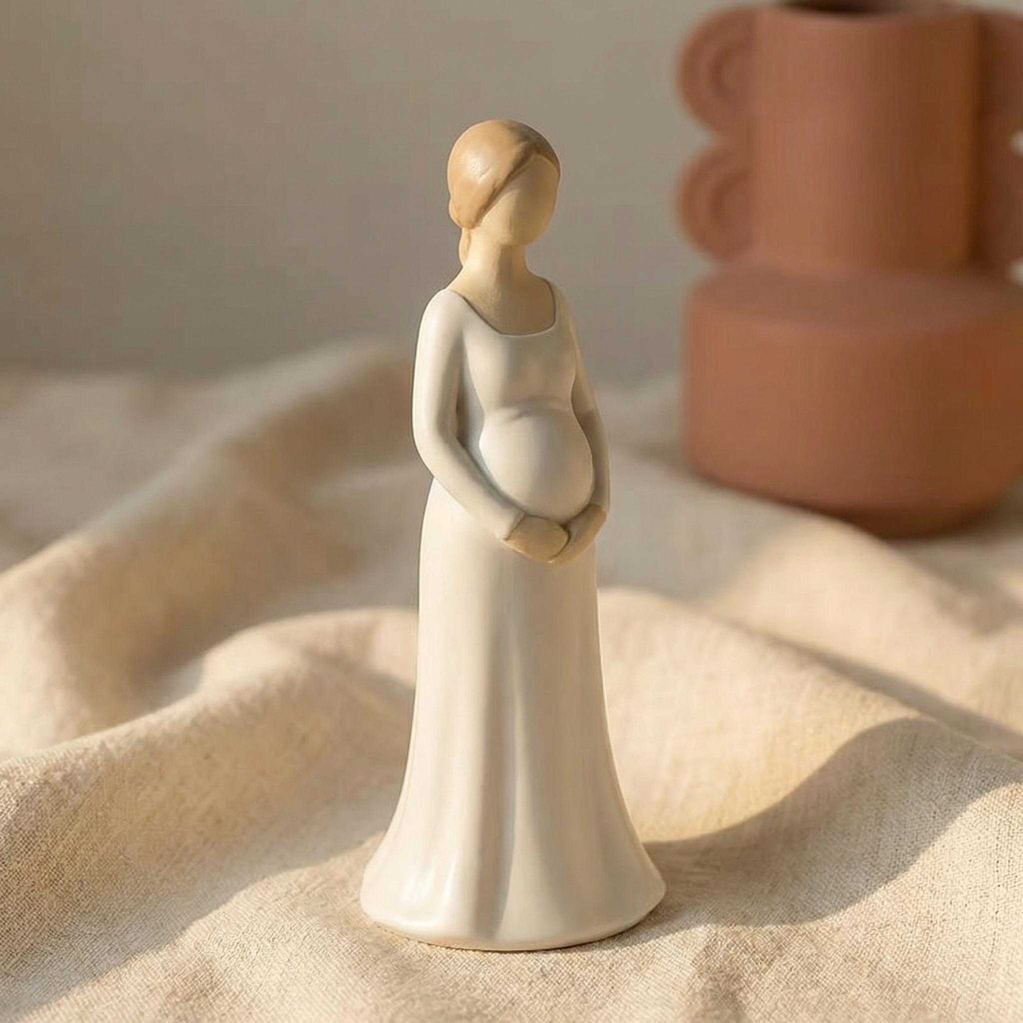 Minimalist Pregnant Woman Figurine for Indoor/Outdoor Decor, Mother’s Day Gift & Baby Shower Keepsake