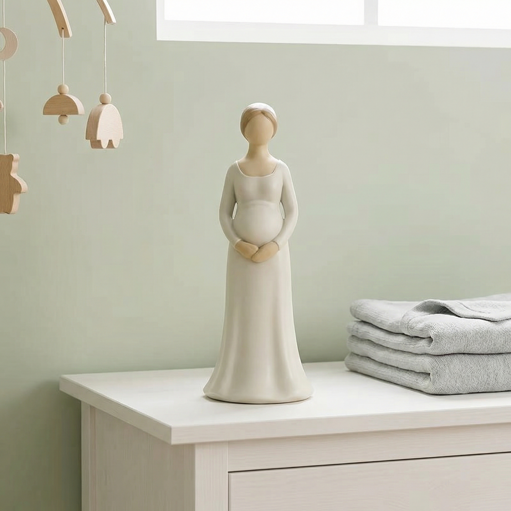 Minimalist Pregnant Woman Figurine for Indoor/Outdoor Decor, Mother’s Day Gift & Baby Shower Keepsake