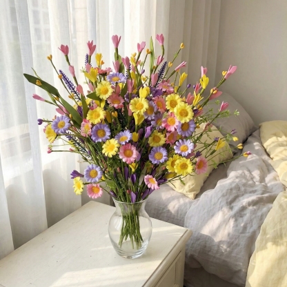 Artificial Daisy Flower Stems Set of 6, Farmhouse Spring Table Decor