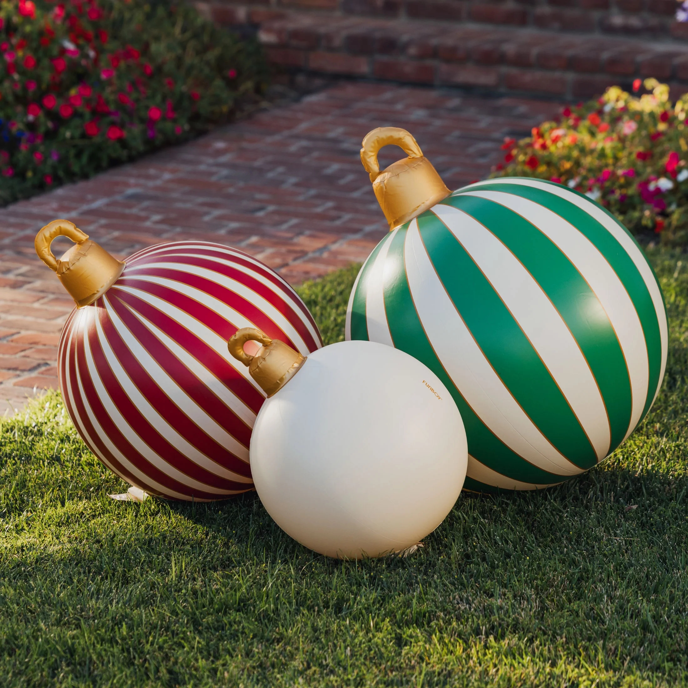 3-pack Inflatable Holiday Ornaments 