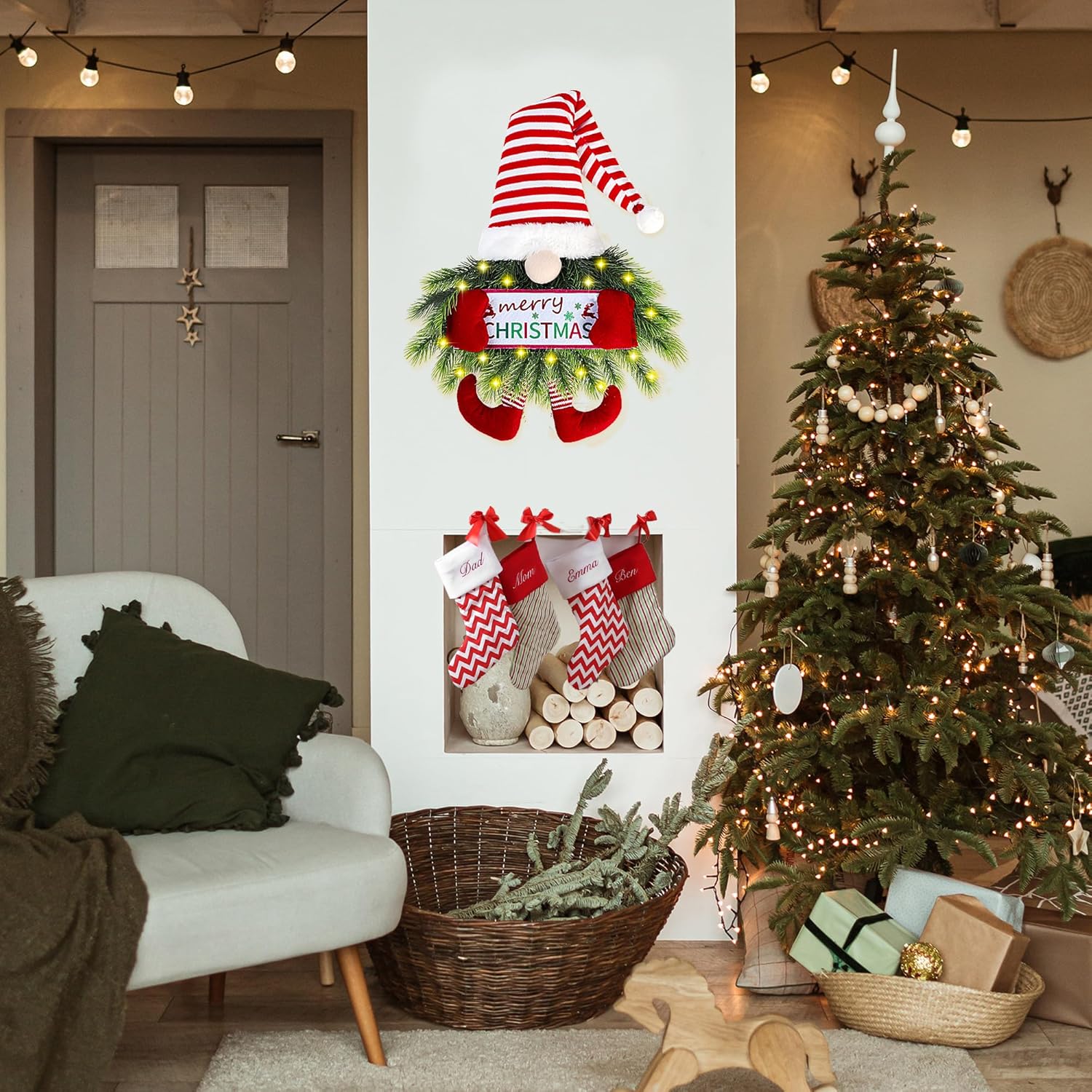 Christmas Gnome Wreath with Lights