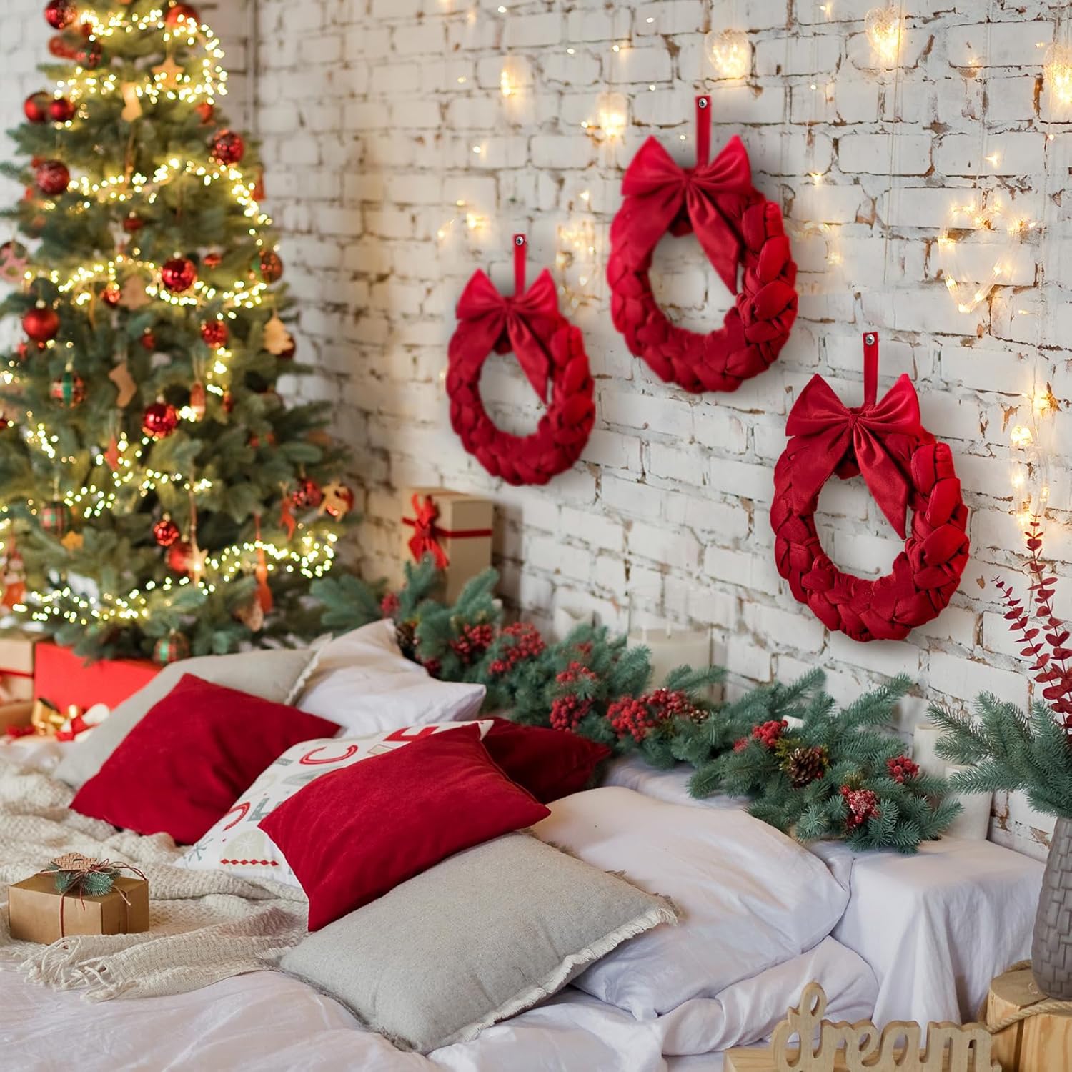Velvet Christmas Wreaths with Bow