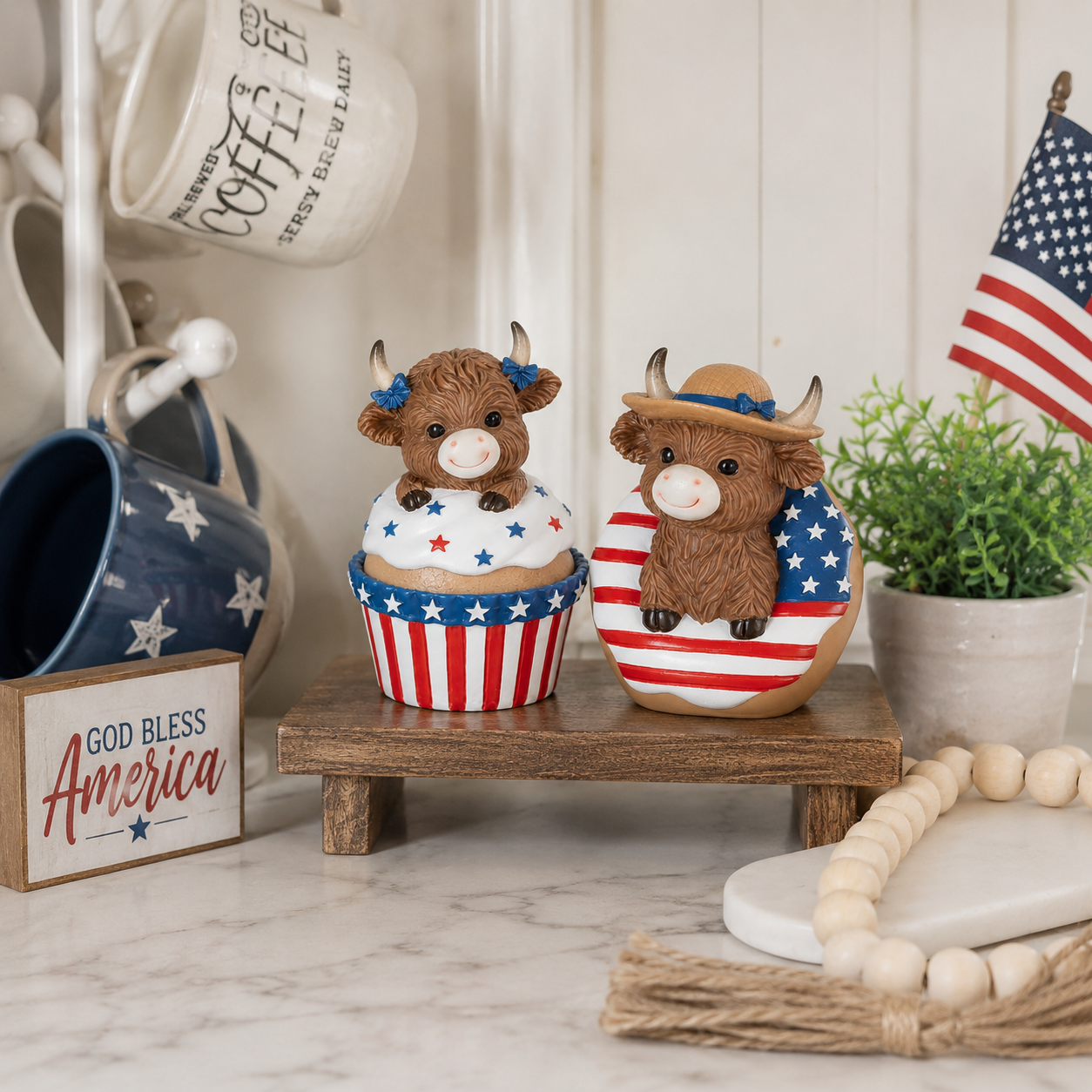 Patriotic Highland Cow Tabletop Figurines