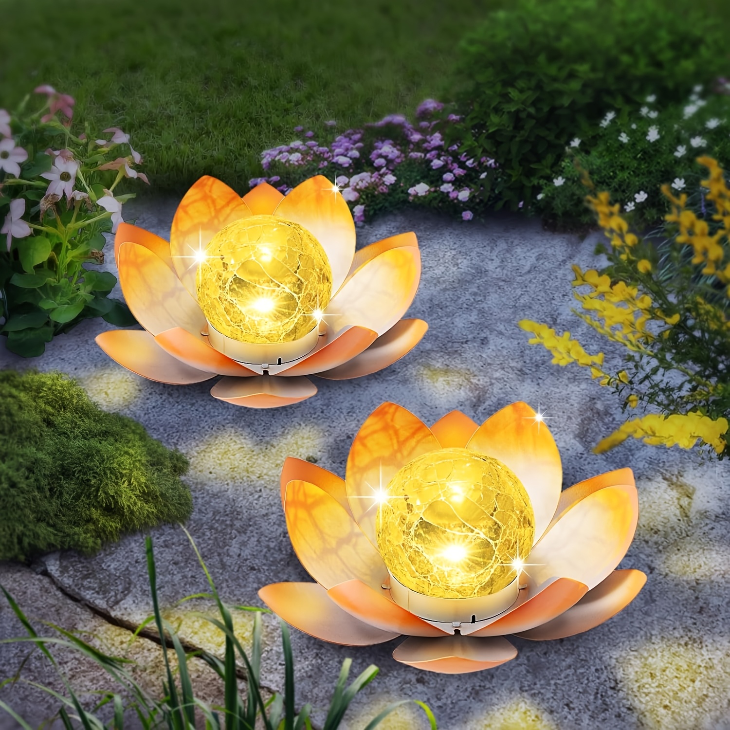 Solar Lotus Outdoor Garden Light with Cracked Glass