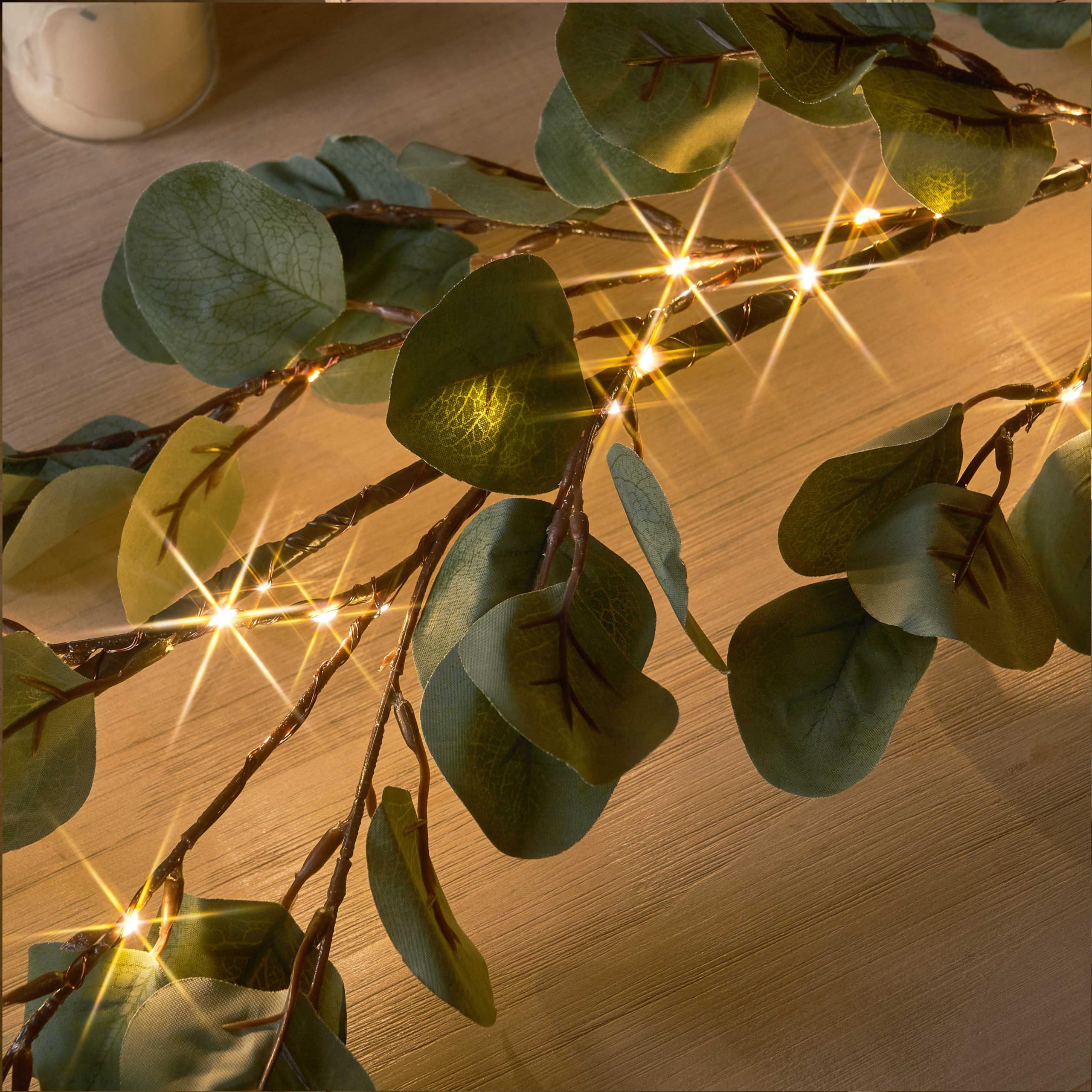 6 FT Pre-Lit Eucalyptus  Garland Battery Operated with Timer 96 Fairy Lights