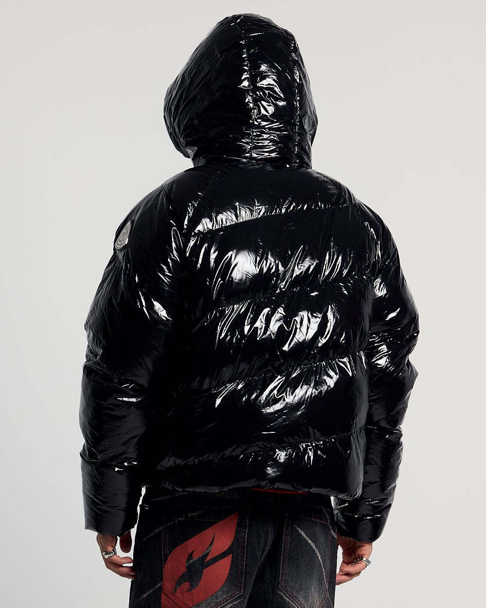 SPIRAL PUFFER GLOSSY BLACK