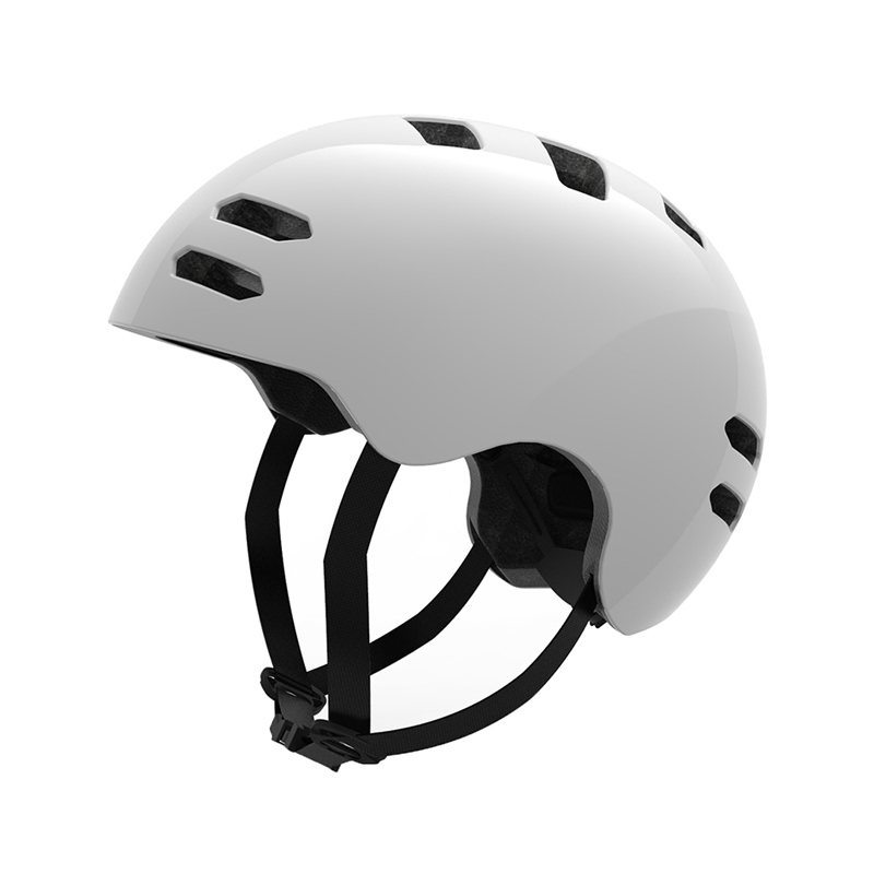 Cycling and roller skating helmet 91930
