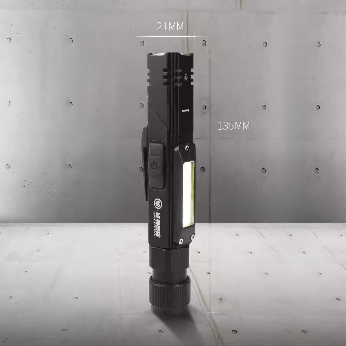 Magnetic & Rotatable L-Shaped Flashlight