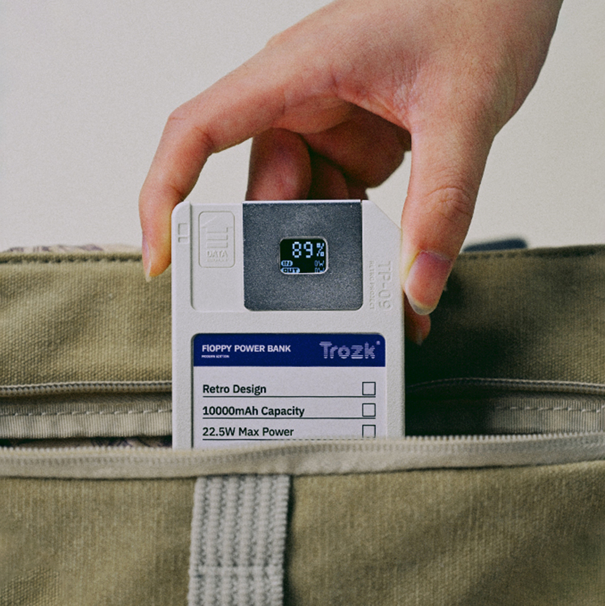 Retro Disk Power Bank-kiToolab