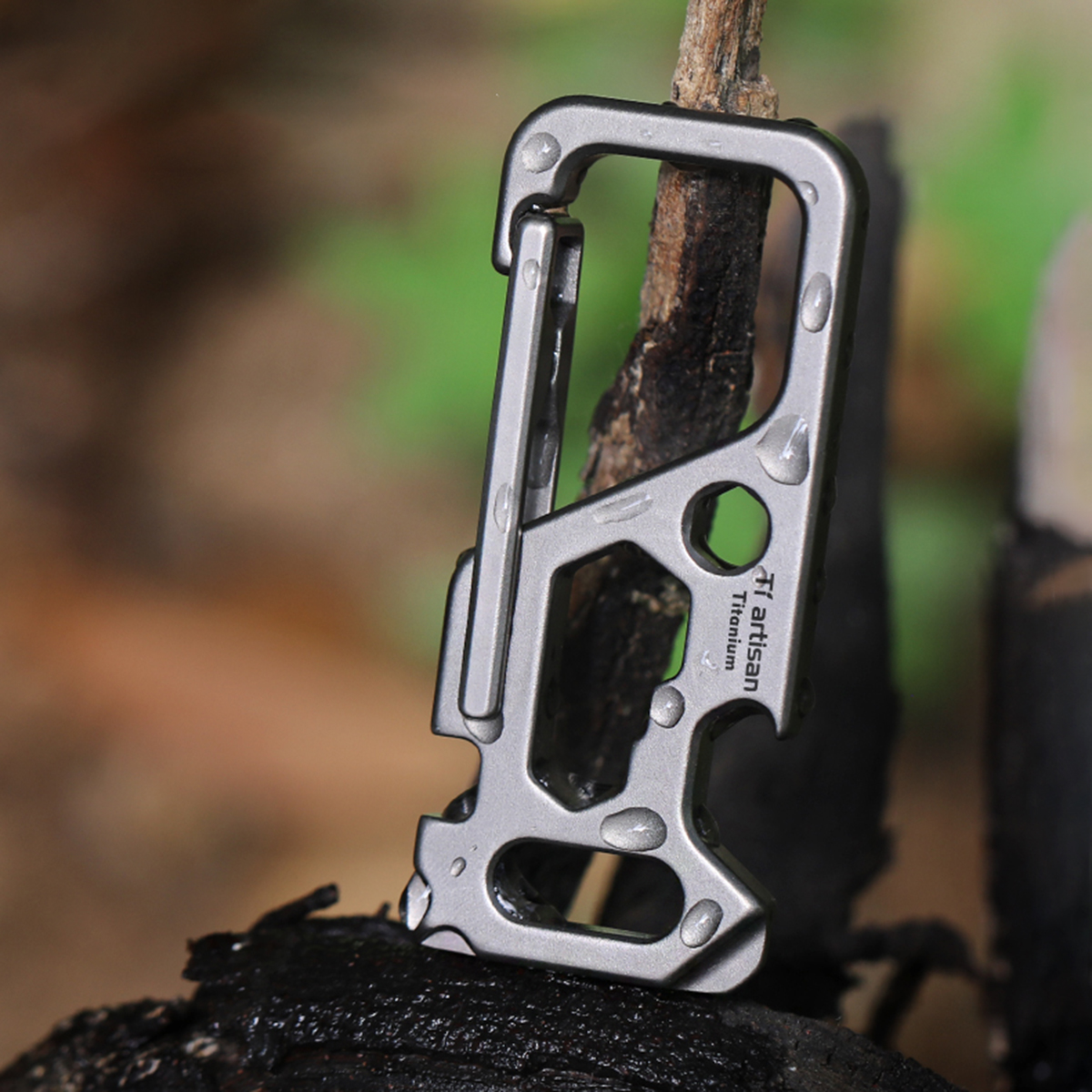 Titanium Multitool Carabiner-kiToolab