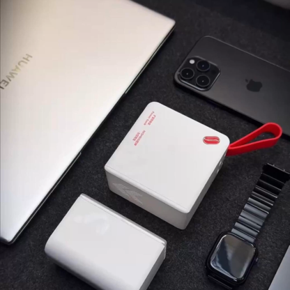 Pluggable Power Bank