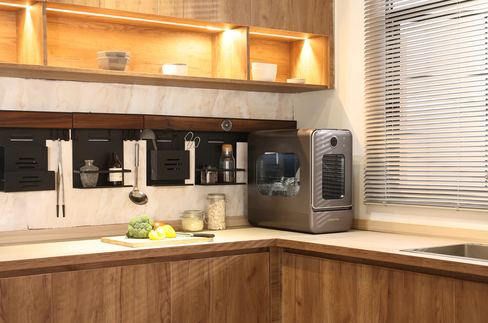R1: The Smartest Portable Dishwasher