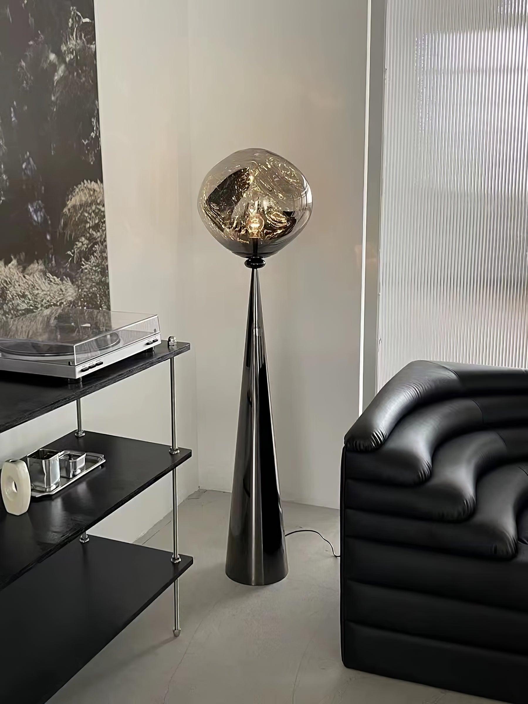 Twisted dynamic Glass Cone Floor Lamp