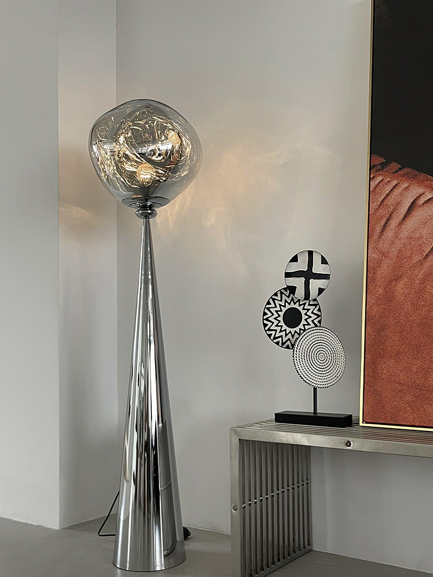 Twisted dynamic Glass Cone Floor Lamp