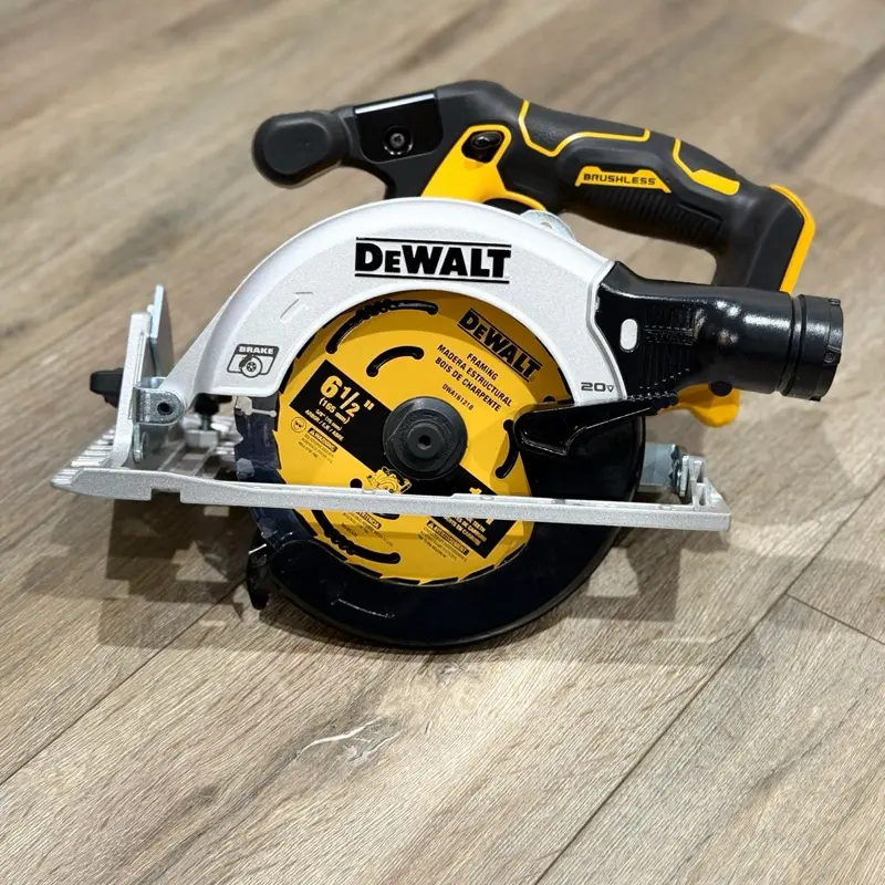 20V  Cordless Brushless 6-1/2 in. Sidewinder Style Circular Saw