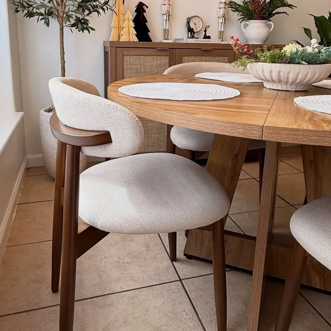 Modern Upholstered Dining Chair – Ergonomic Backrest, Premium Fabric Finish & Natural Wood Frame