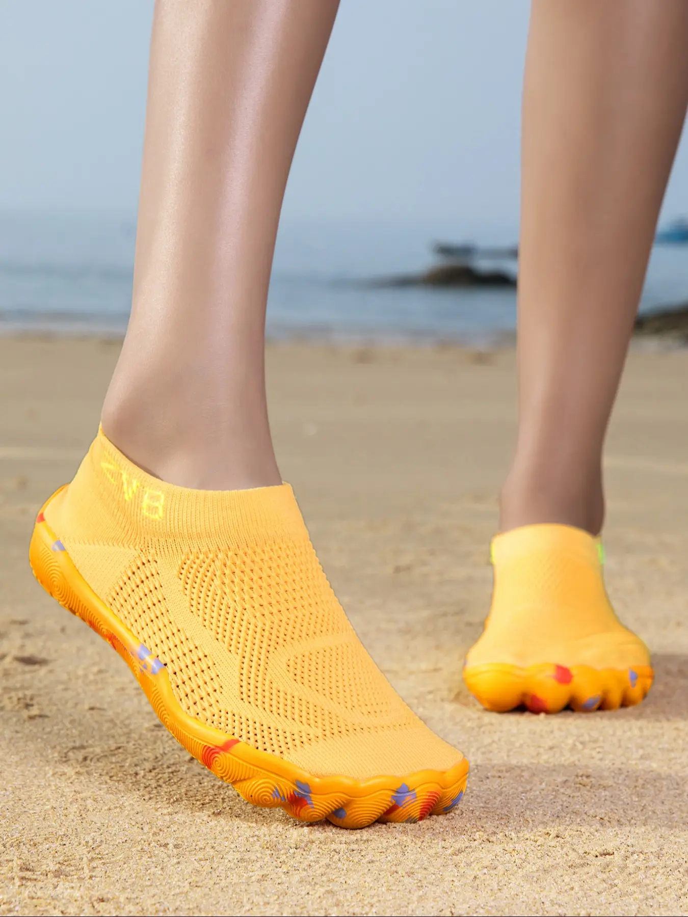 Wide-Fit Breathable Water Shoes with Polyester Upper and EVA Sole, Casual All-Season Style, Ideal for Swimming, Lightweight Swim Shoes, Aqua Shoes
