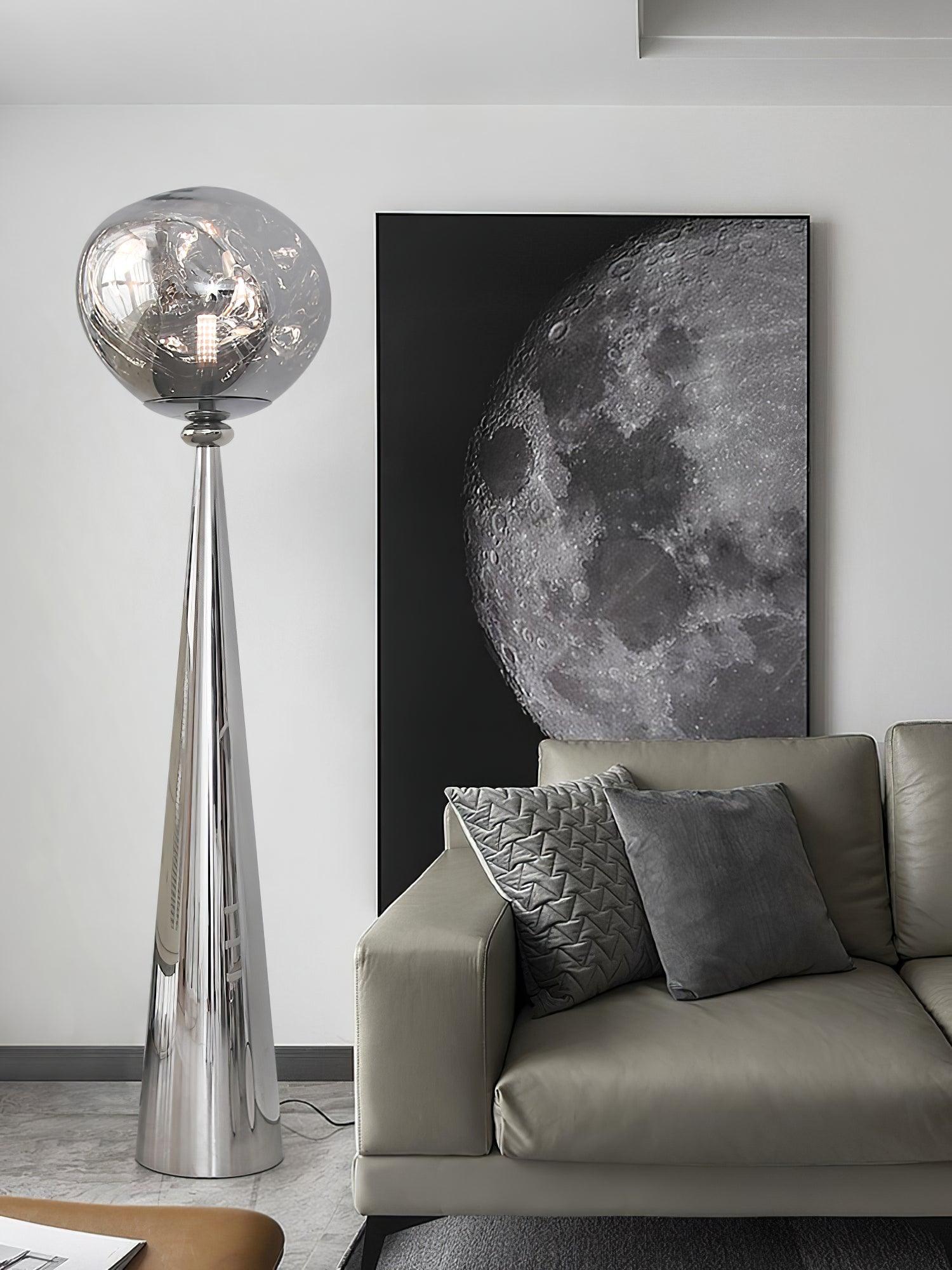 Twisted dynamic Glass Cone Floor Lamp