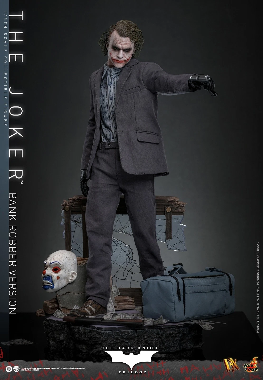 The Dark Knight: 1:6 Scale Bank Robber The Joker, Movie Masterpiece