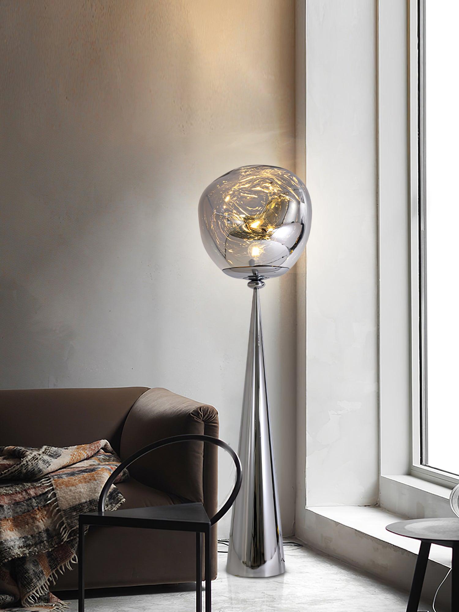 Twisted dynamic Glass Cone Floor Lamp