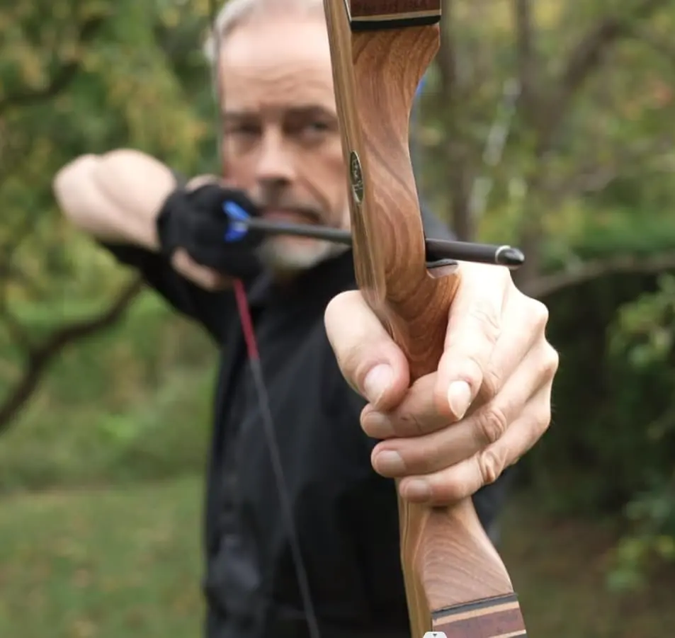 X9 New 58" RTH Standard Recurve Bow and Arrow Set for Adults and Hunters, Wooden Takedown Recurve Bow Package for Outdoor and Practice 25-60 Lbs