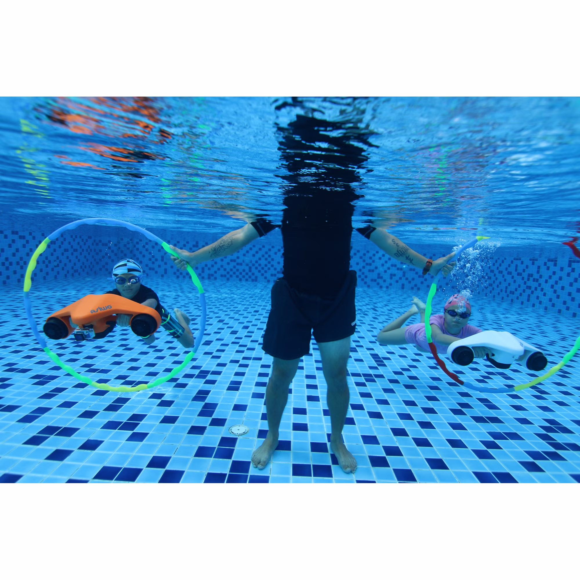 Underwater Scooter Dual Motor Sea Scooter OLED Display Waterproof for Diving Swimming Snorkeling Adventures