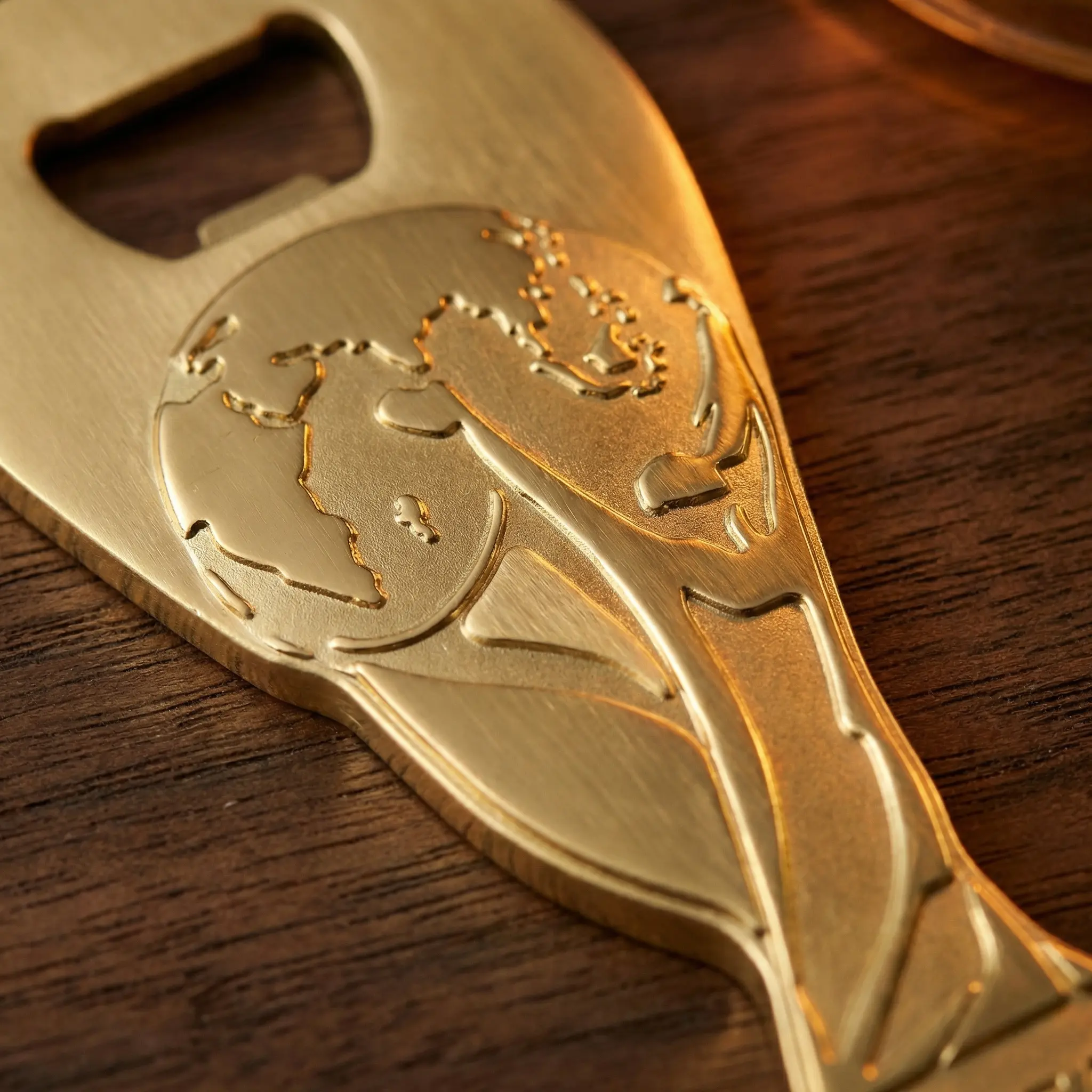 【WORLD CUP 2026 】Gift Set（Not Glass） 17oz Shatterproof Trophy & Trophy-Shaped Bottle Opener - Perfect for soccer Fans & Parties