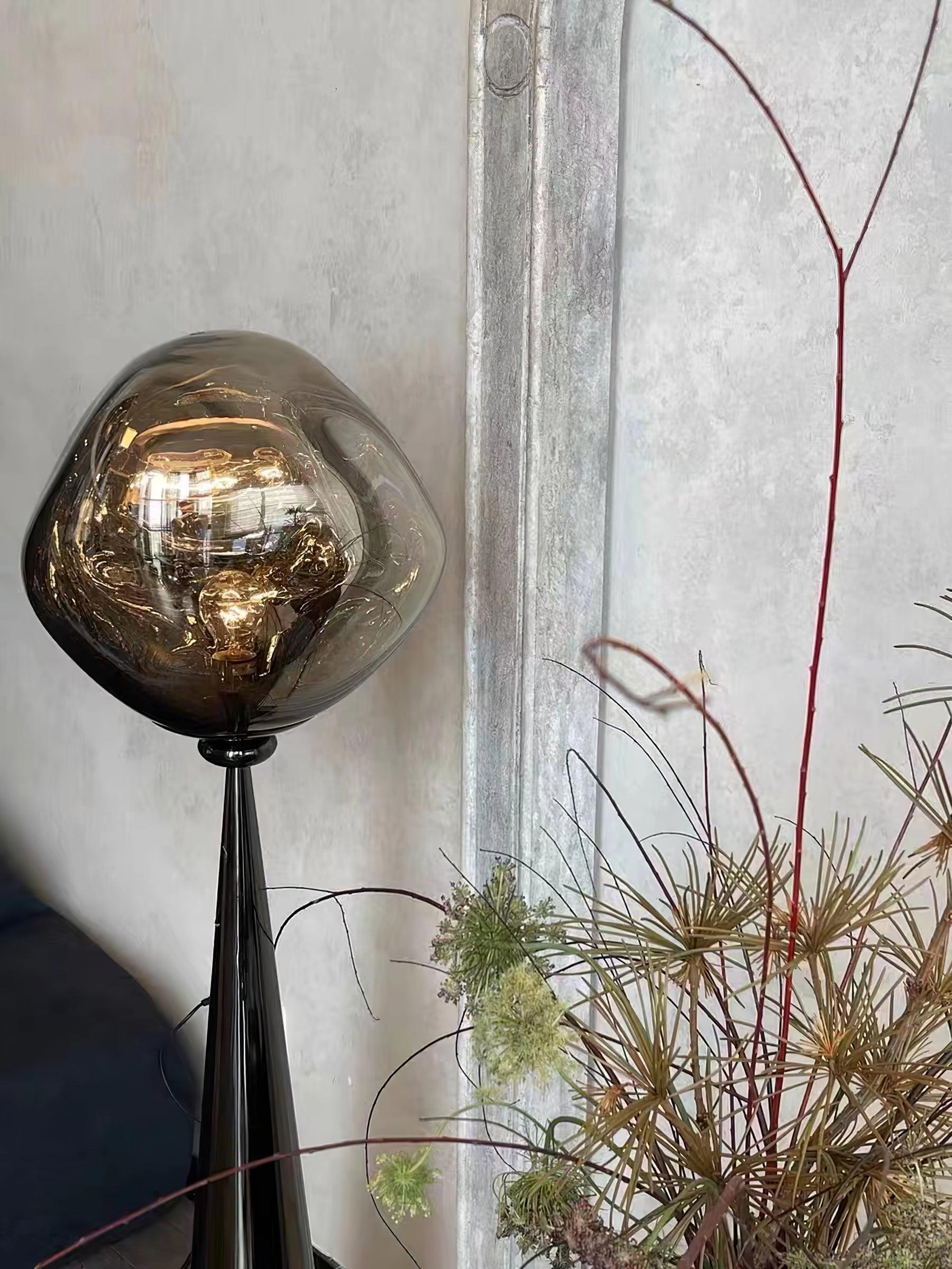 Twisted dynamic Glass Cone Floor Lamp