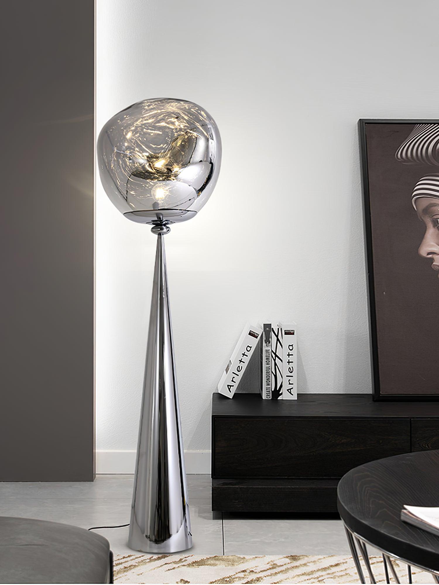 Twisted dynamic Glass Cone Floor Lamp