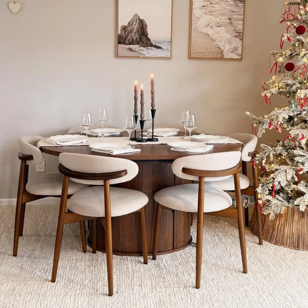 Modern Upholstered Dining Chair – Ergonomic Backrest, Premium Fabric Finish & Natural Wood Frame