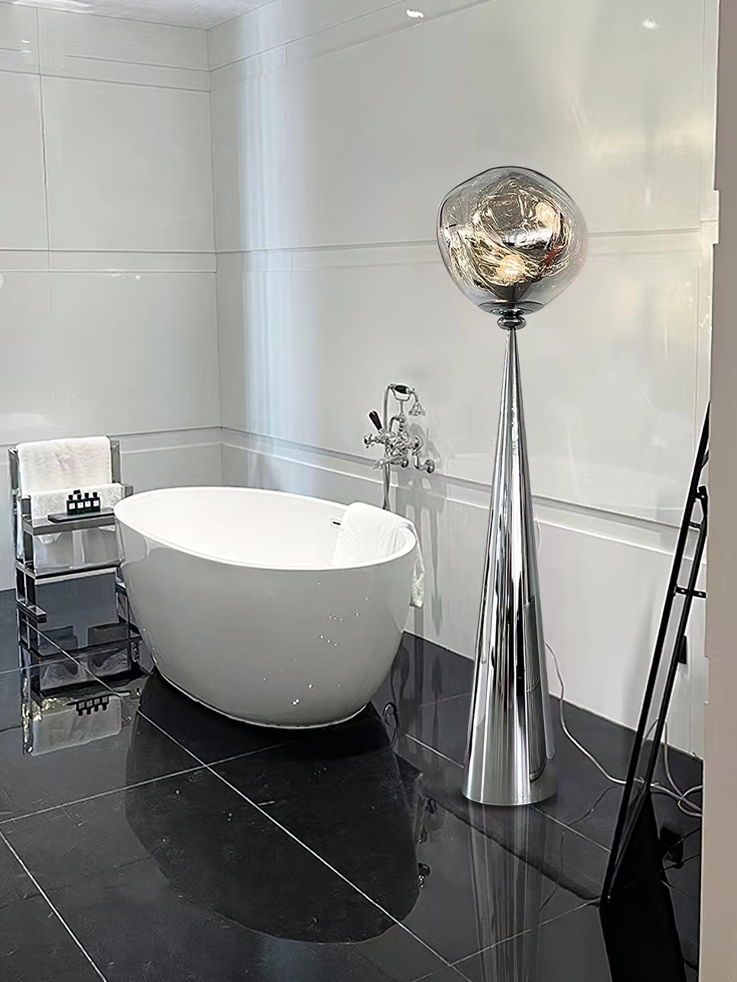 Twisted dynamic Glass Cone Floor Lamp