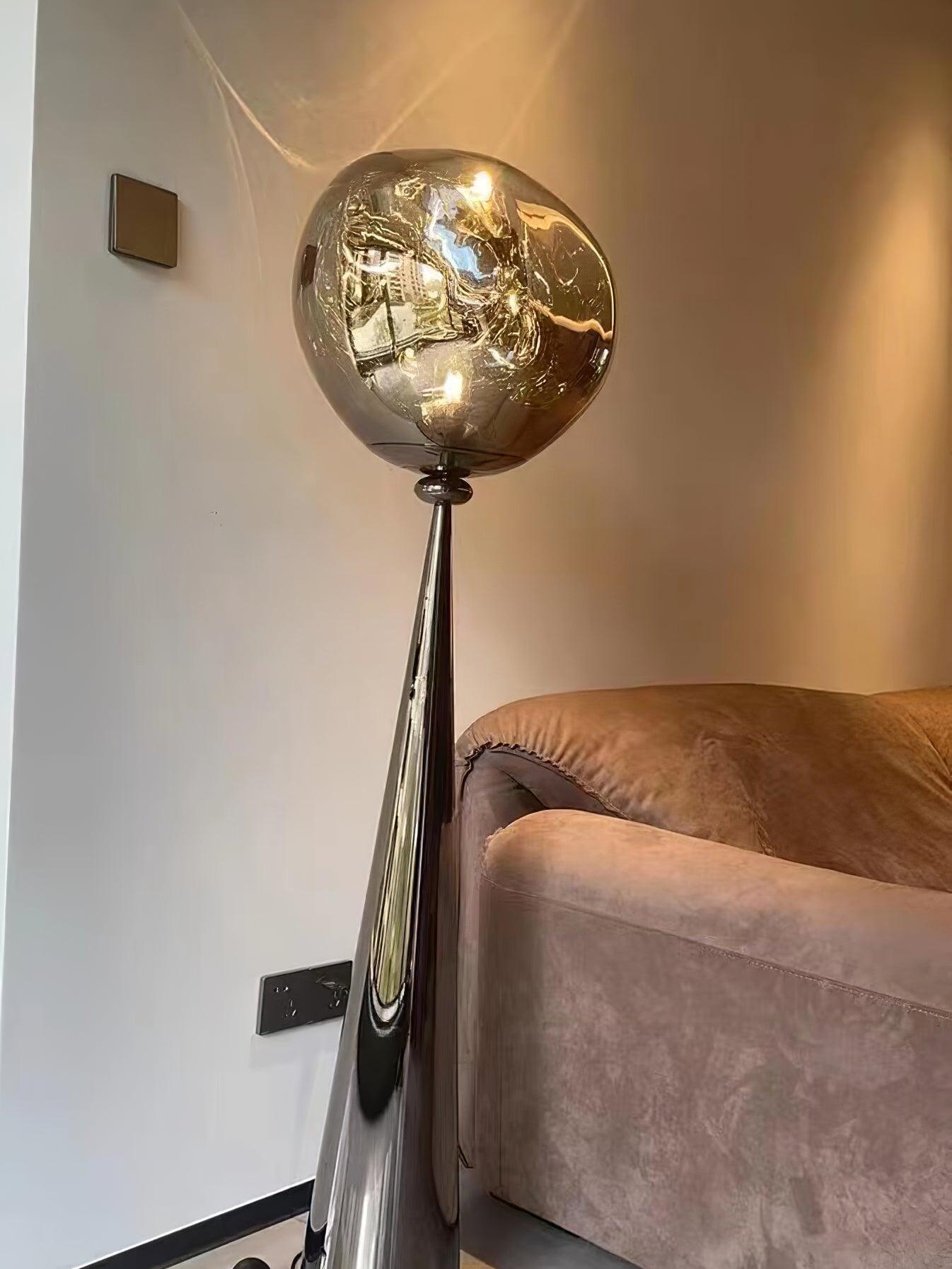 Twisted dynamic Glass Cone Floor Lamp