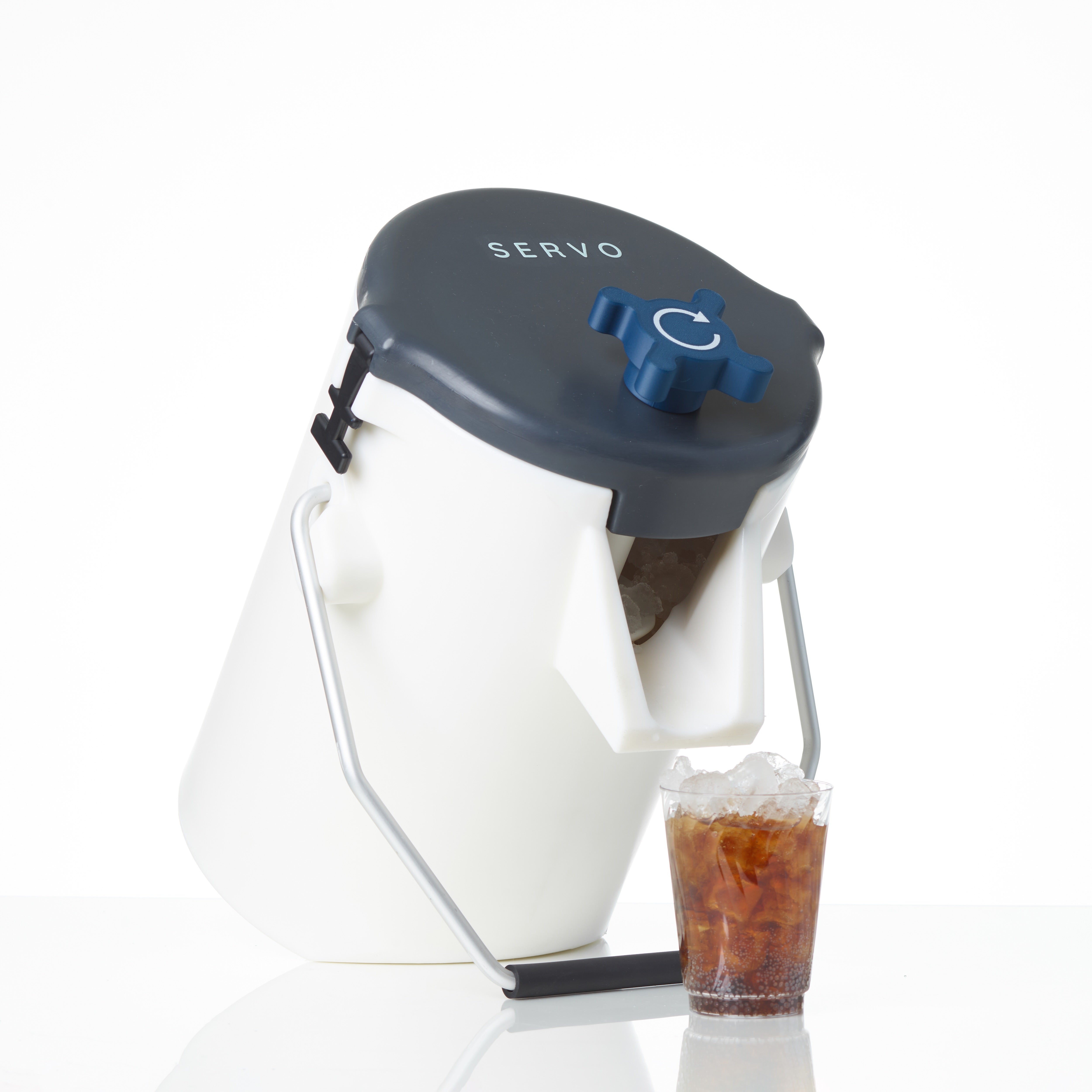 Self-Serve, Touch-Free Ice