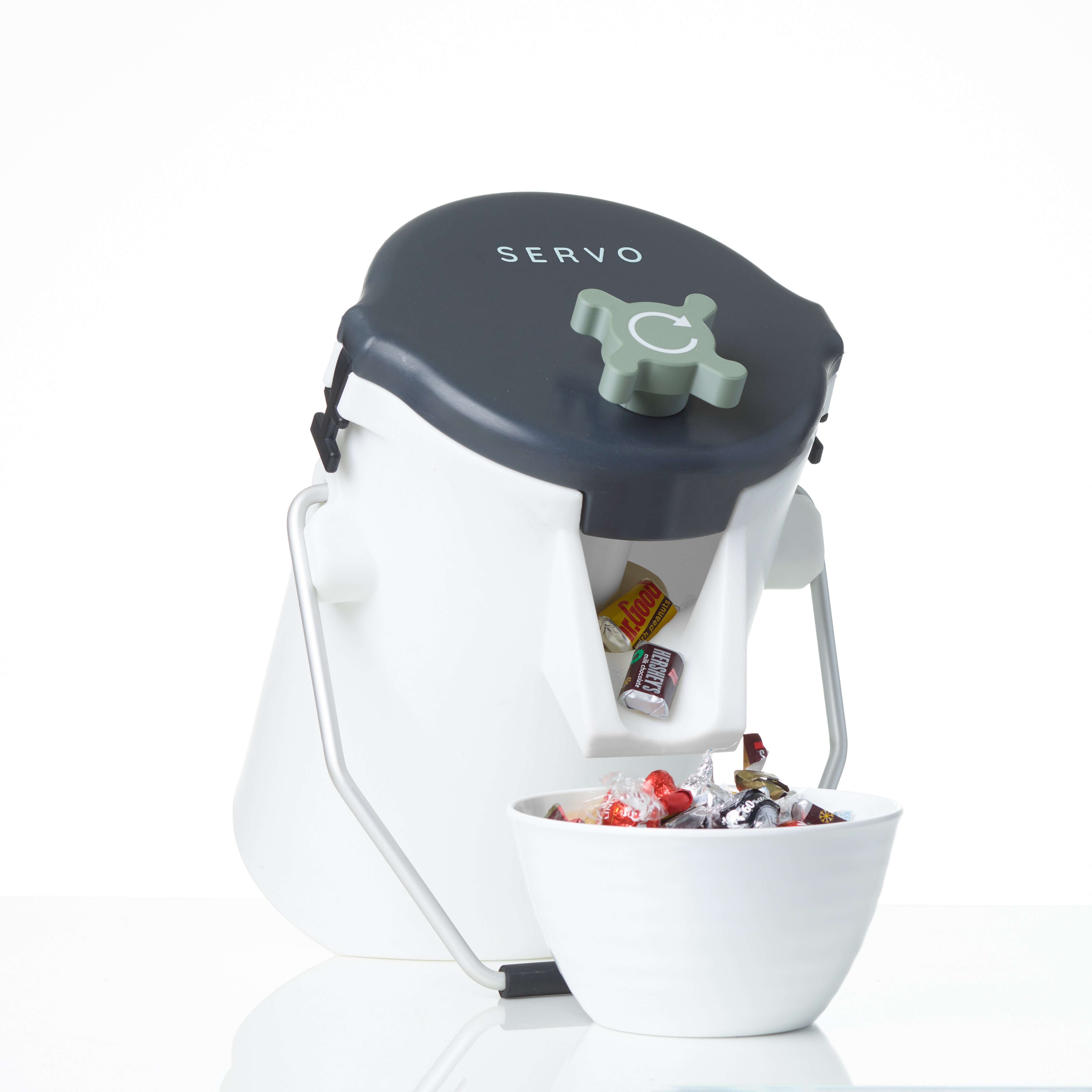 Self-Serve, Touch-Free Ice