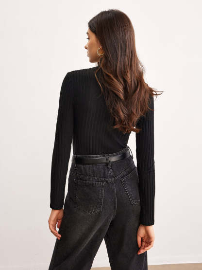 Criss Cross Neck Ribbed Top T Shirts