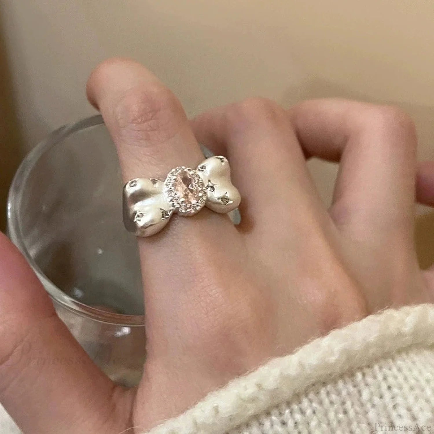 Bow Affection Pendant Gothic Circle sliver01