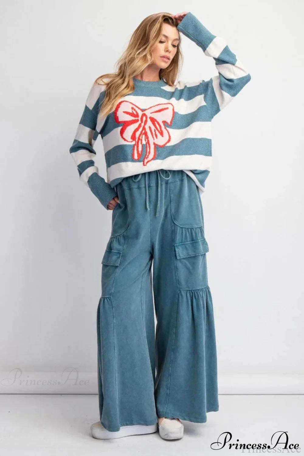 Bow Detail Jacquard Crewneck Long Sleeve Sweater