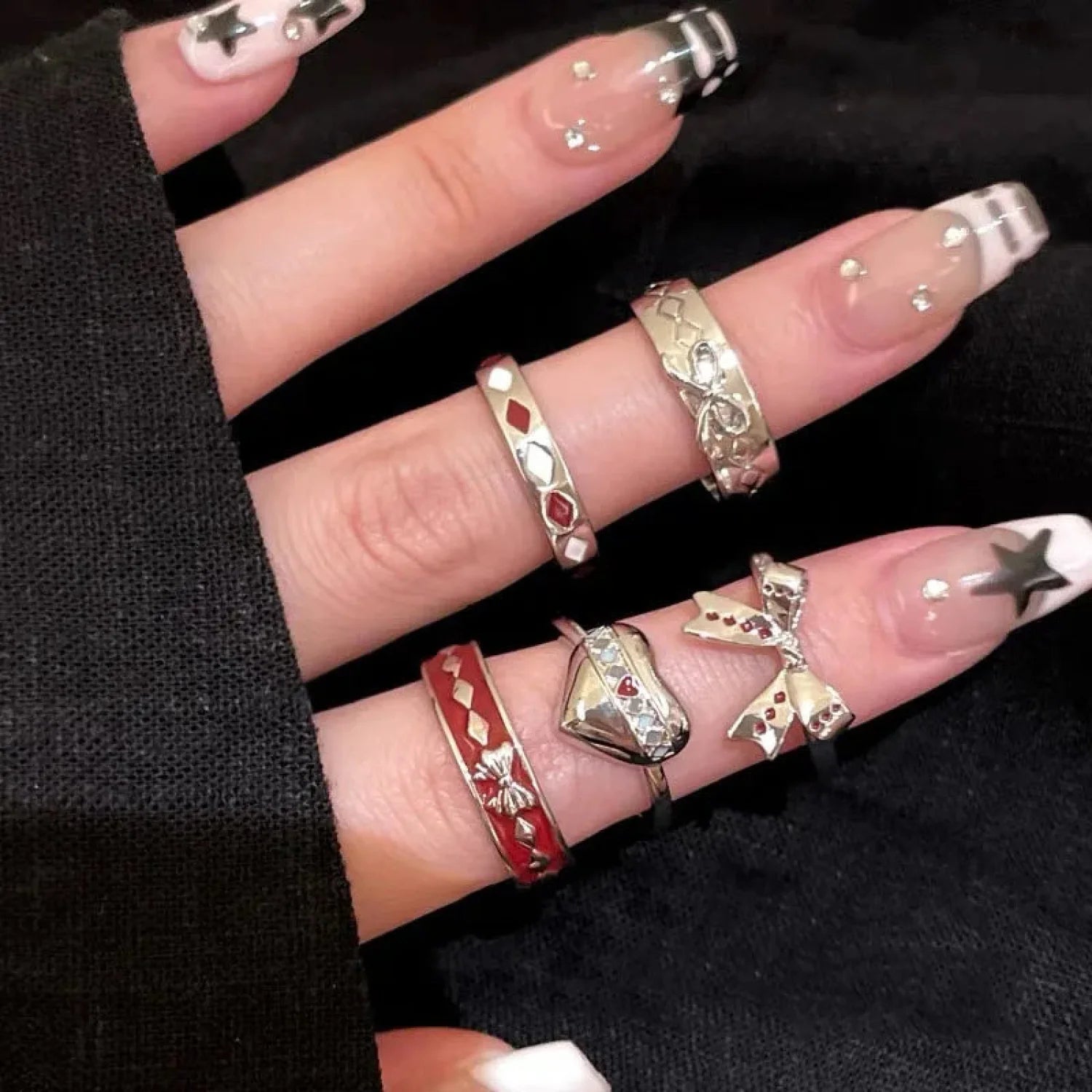 Cardiac Contoured Mysterious Band