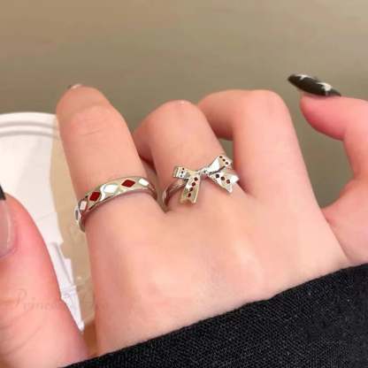 Cardiac Contoured Mysterious Band