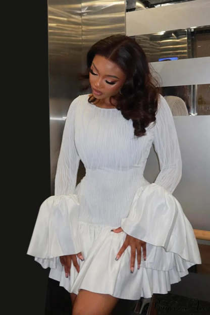 Chic Fitted Crew Neck Flared Sleeve Mini Dress