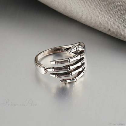 Clear Cross Rebel Gothic Ring 03 Silver color