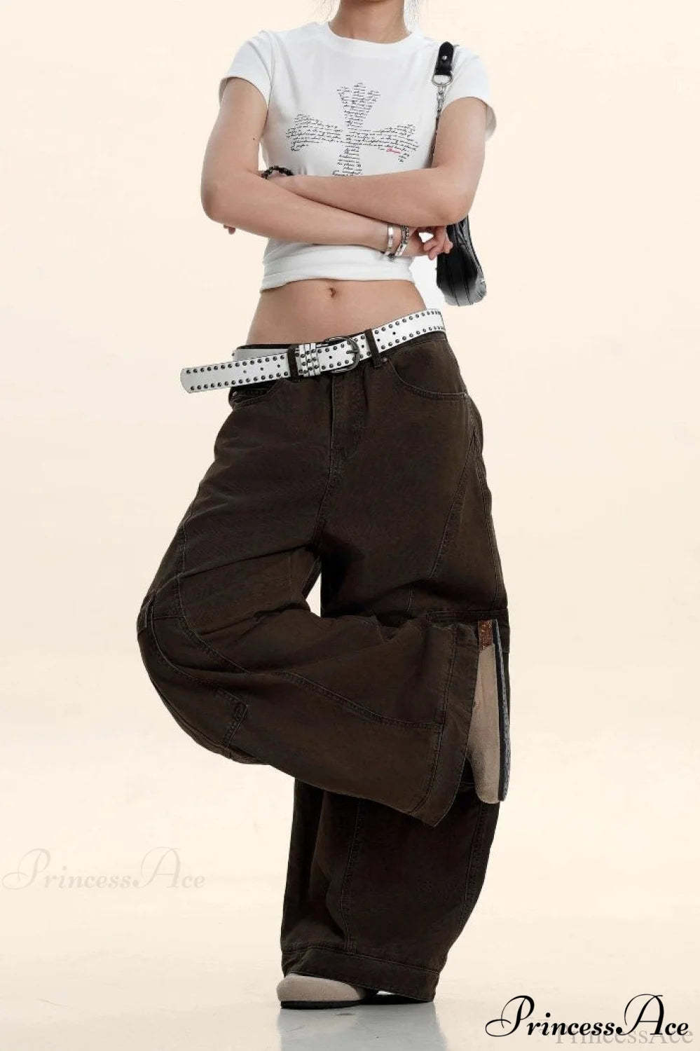 Curved Deconstructed Wide-Leg Cargo Pants