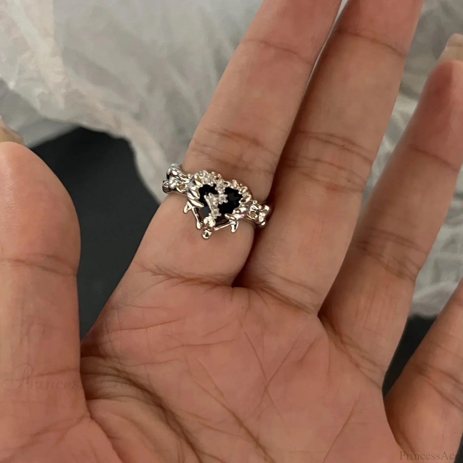 Dark Crystal Ebony Spider Ring sliver8