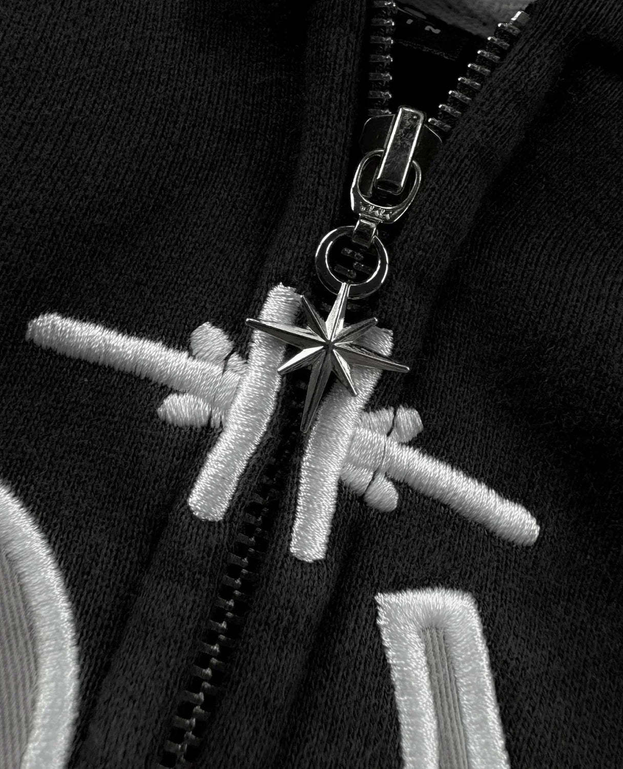 Divin Embroidery Zip Up Hoodie