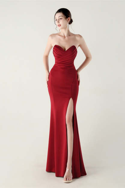 Strapless Sweetheart Pleated Party Dress