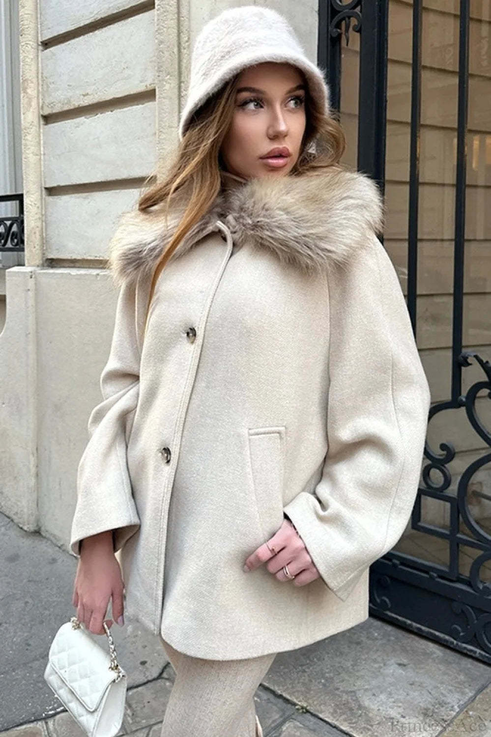 Elegant Relaxed Faux Fur Collar Single-Breasted Coat