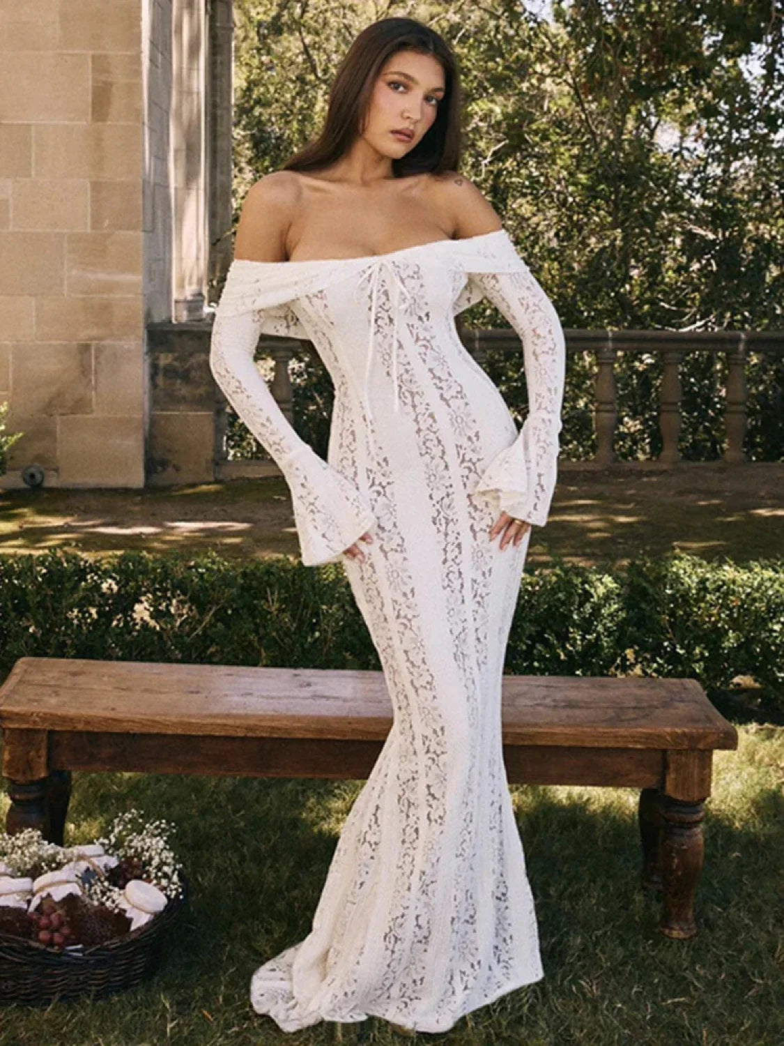 Elegant White Lace Vacation Dress vacationdress-250223